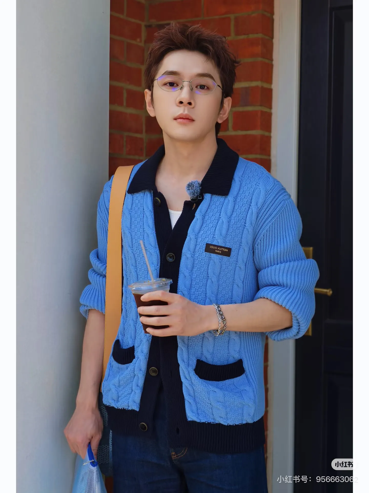 Louis Vuitton/Louis Vuitton leather label blue collar cable knit cardigan